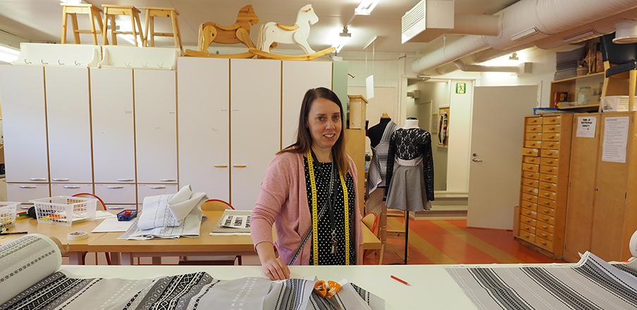 Taide- ja tekstiilipaja Värkkyy on nuorille tarkoitettu osa työpaja Hanslankareiden toimintaa. 